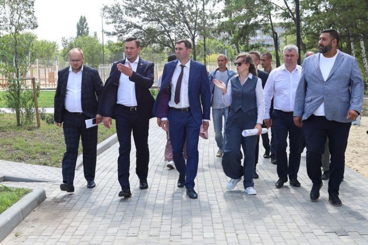 Набережная Авиастроителей: мэр раскрыл планы по спортивным зонам  