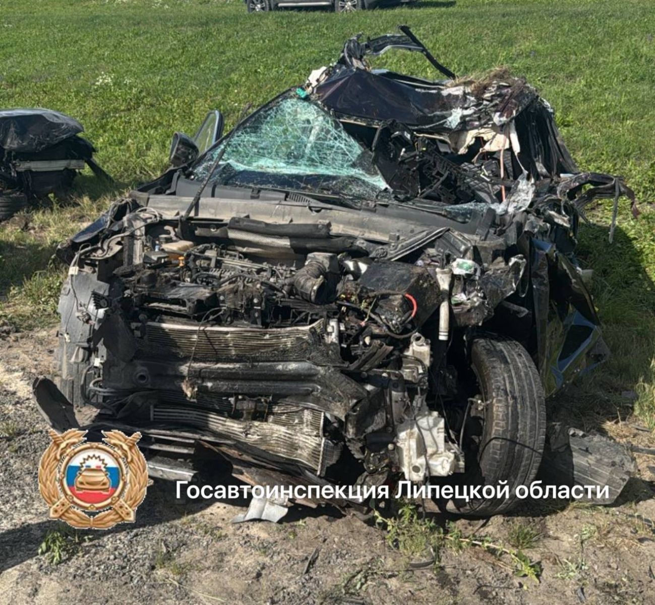 Смертельная авария на трассе «Дон»: водитель Exeed погиб при столкновении с дорожной техникой