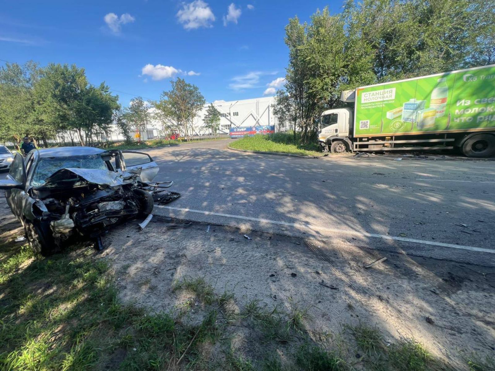Момент жёсткой аварии с фурой в Воронеже попал на видео