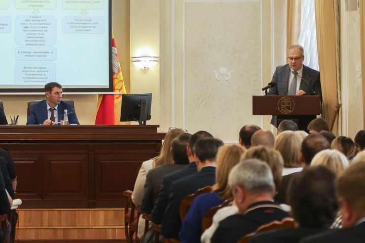 Кто получит муниципальные квартиры в 2025 году, доложили мэру  