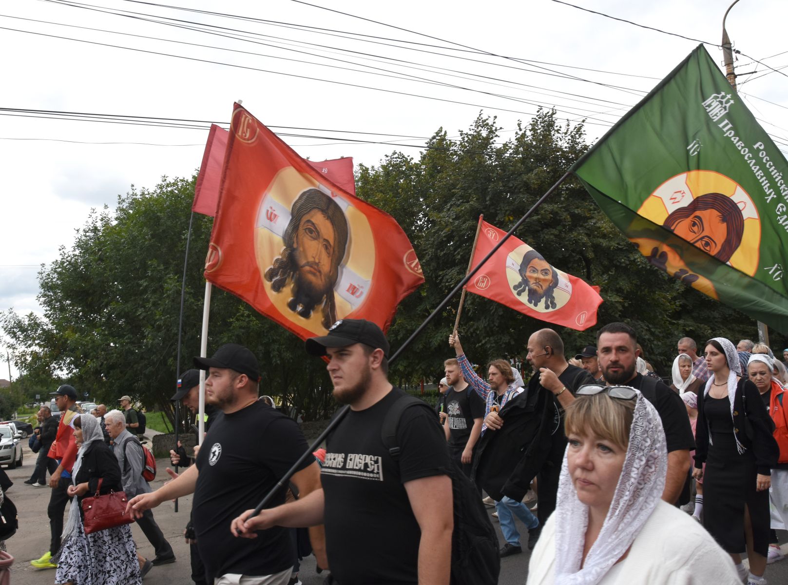 Магапробка парализовала выезд из Воронежа из-за крестного хода&nbsp;