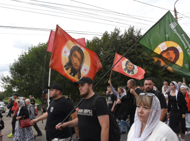 Мегапробка парализовала выезд из Воронежа из-за крестного хода 