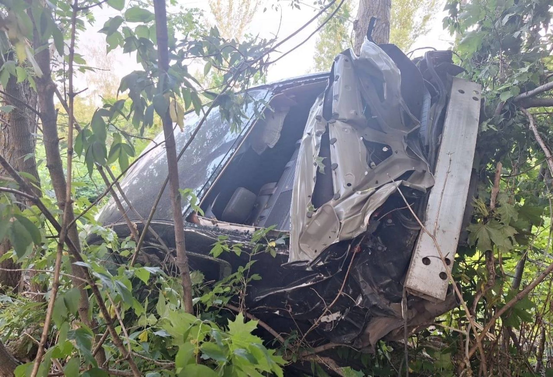 На трассе под Уварово иномарка съехала в кювет и перевернулась: один человек погиб