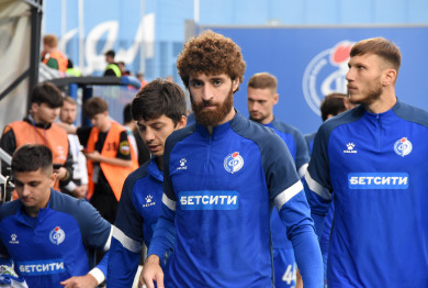 Тренер воронежского «Факела» рассказал, придут ли в клуб новые футболисты