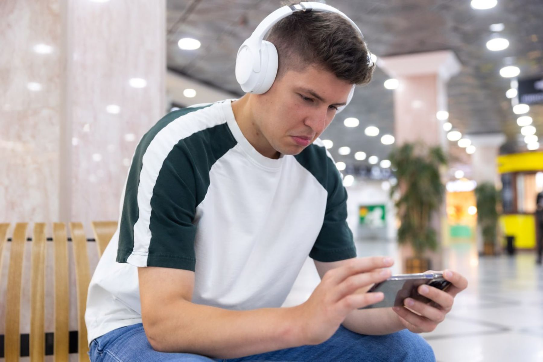 Популярные стримеры Слава Бустер и&nbsp;Вова Братишкин делятся своими тарифами с&nbsp;воронежцами&nbsp;