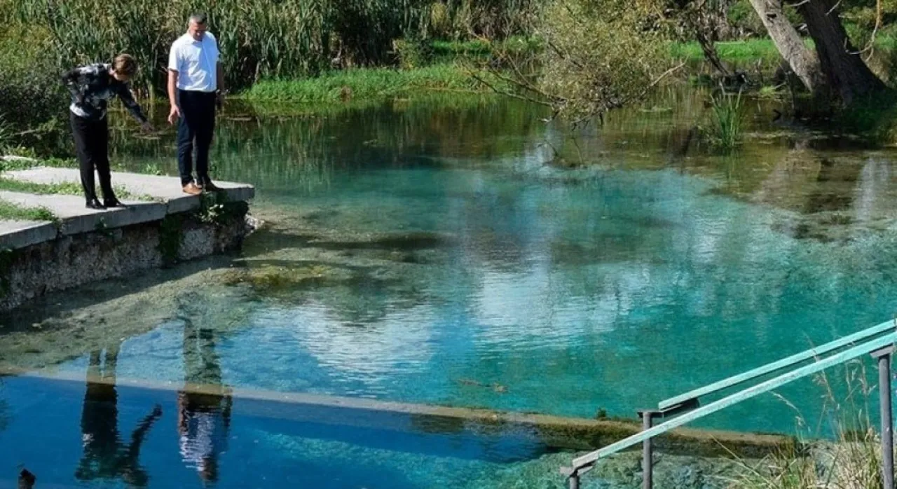 «Крейдянка» преображается: в Вейделевке идут работы по реконструкции родника
