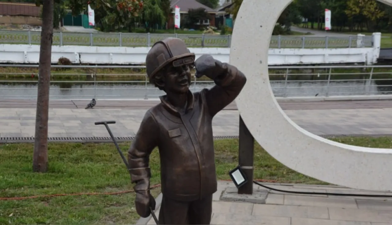 В Старом Осколе открыли первый арт-объект нового туристического маршрута «Осколики»