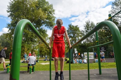 Беговая трасса и тренажёры появятся в курском парке