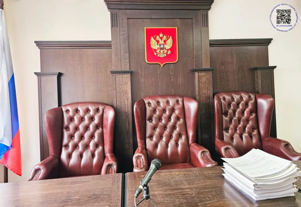 Главу липецкой ОПГ, скрывавшегося в Киргизии, осудили на 10 лет за разбой и оружие