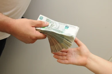 Силовики задержали двух воронежских адвокатов за обман клиента на 5 миллионов рублей