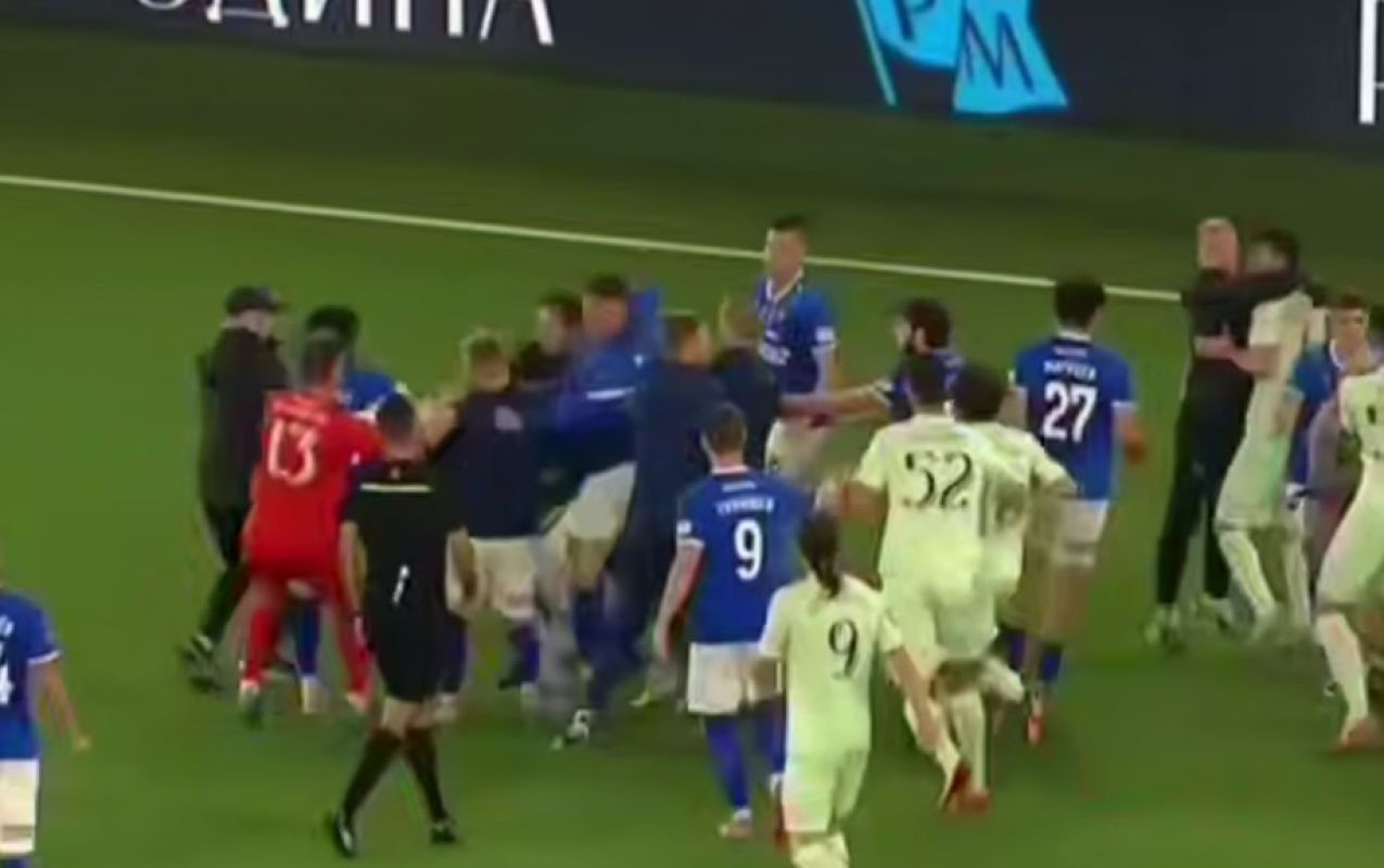 Массовым побоищем завершился матч воронежского «Факела» (ВИДЕО)