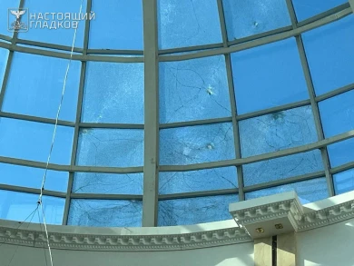 Белгород под ударом: беспилотники ВСУ атаковали коммерческое здание