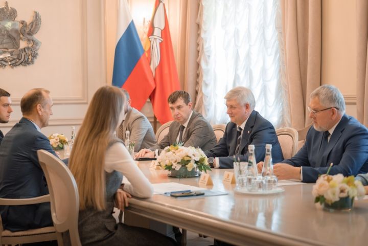 Что изменится в рационе детей: полезные перекусы идут в школы и лагеря Воронежа 