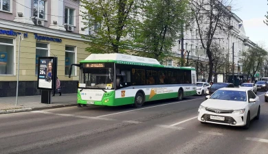 Движение нескольких автобусов изменится из-за перекрытия дороги в Воронеже