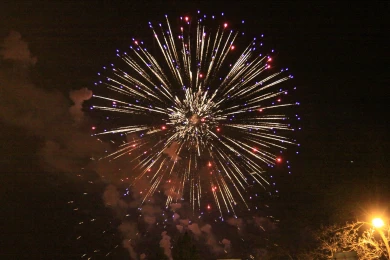 Воронежцы всё же смогут увидеть салют на День города 