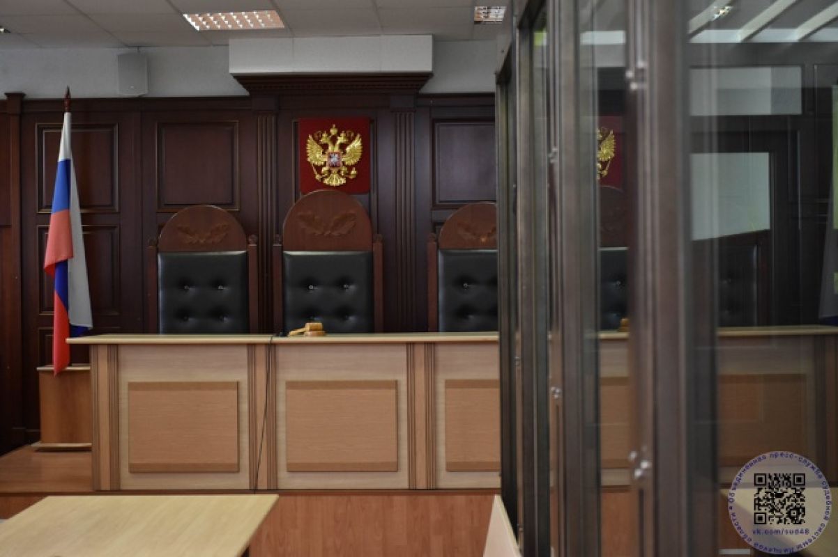 Посредники во взяточничестве и мошенничестве получили условные сроки в Липецке