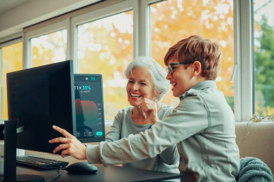 На вклад, в крипту или в развитие? Как относятся к деньгам люди разных поколений