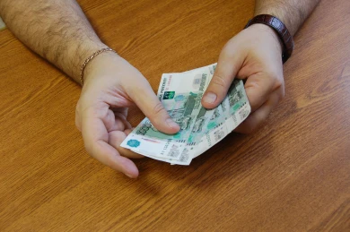 Завкафедрой воронежского вуза ответит в суде за взятки в 3,7 миллиона рублей