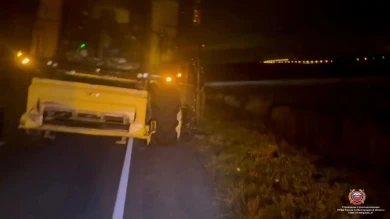 Двое погибли в лобовом столкновении с комбайном под Белгородом