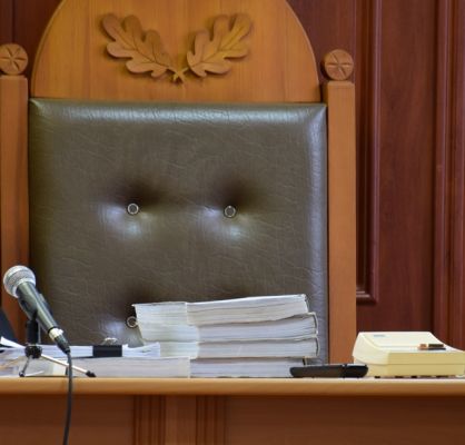 Начальник отдела строительной компании осужден в Старом Осколе за коммерческий подкуп в 2 млн рублей