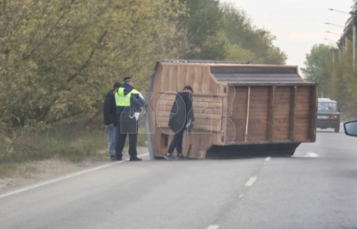 Авария с сауной случилась на воронежской трассе&nbsp;