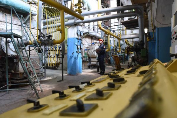 В курских детсадах и больницах начали включать отопление