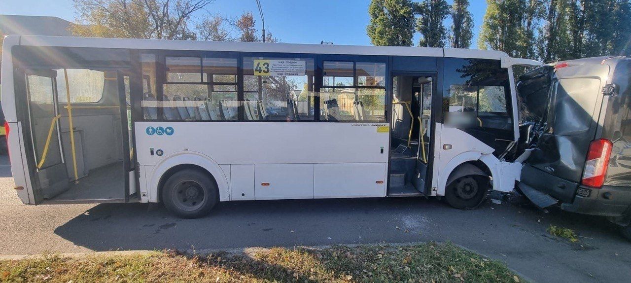Уголовное дело возбудили после ДТП с&nbsp;автобусом и&nbsp;шестью пострадавшими