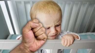 «Половины кости нет». Знакомые матери-изверга, проломившей голову сыну, рассказали о жизни семьи