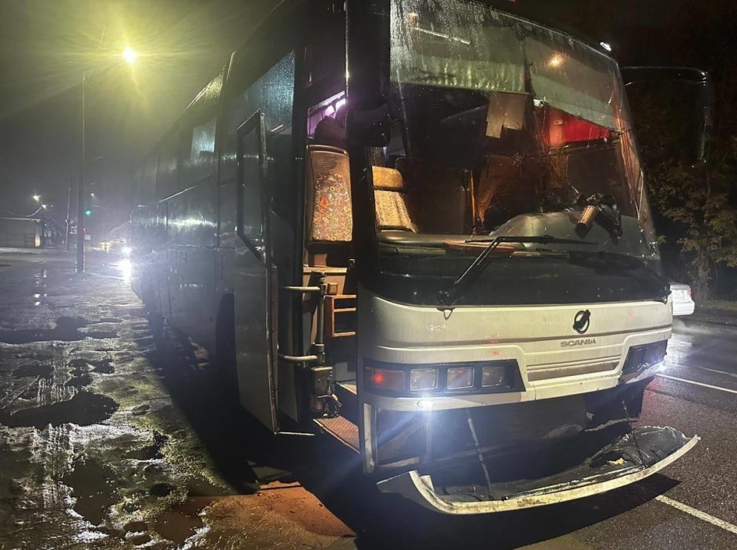 Женщина погибла в массовом ДТП с автобусом и грузовиком в Воронеже