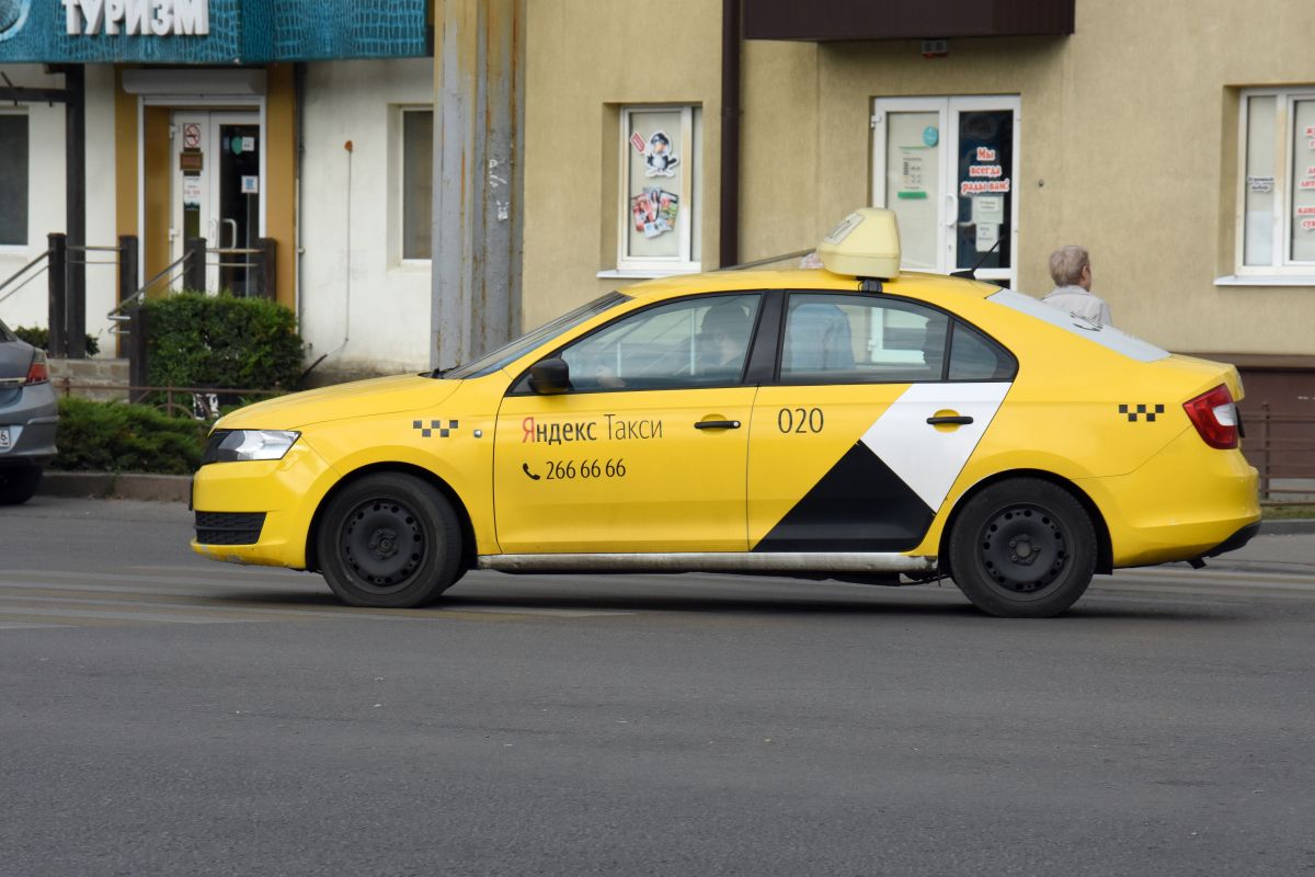 Цены на такси взлетели до небес в Воронеже