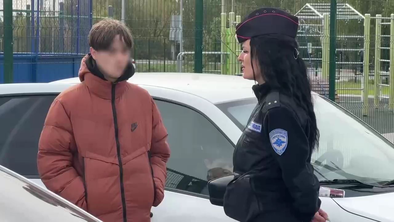 В Липецке 12-летние школьники ездят на занятия на мопедах