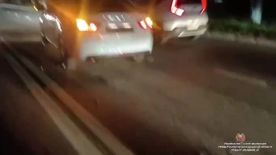 В Белгороде иномарка сбила женщину: удар был такой силы, что ее отбросило на проезжающий мимо автомобиль