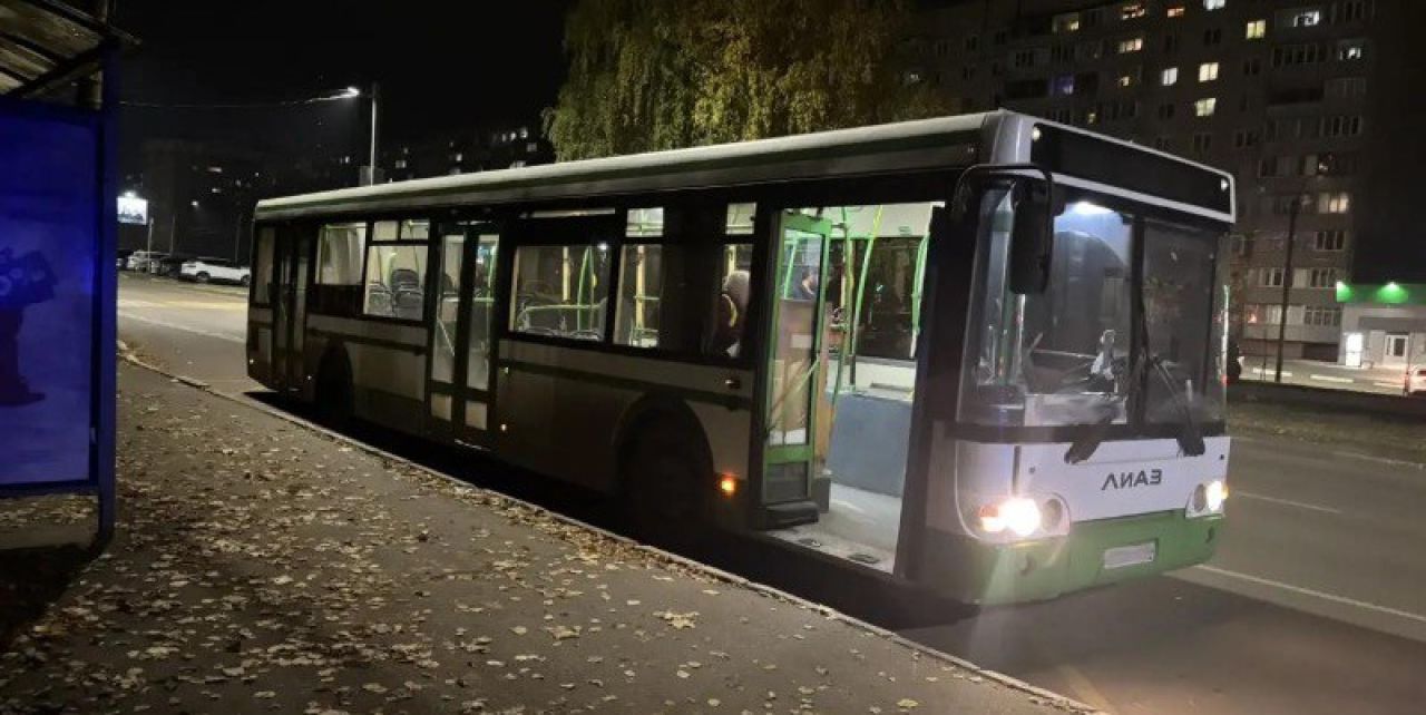 Пятилетний мальчик получил травмы при падении в автобусе