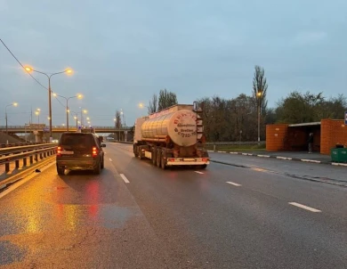 Мужчина, сбитый иномаркой, умер на руках у врачей в Воронежской области