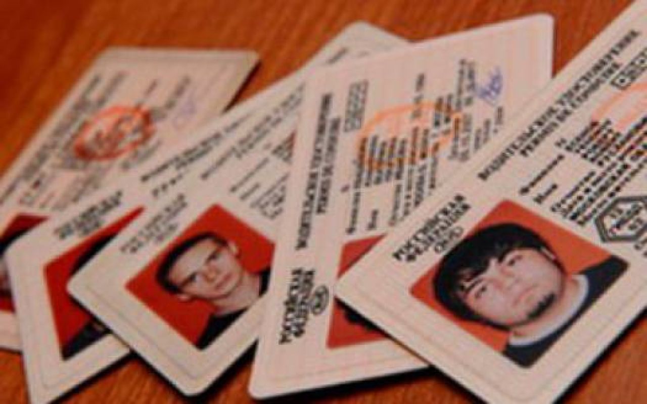 Водительские права в&nbsp;России перестанут продлевать автоматически