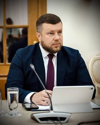 От мэра Фатежа до полпреда в Облдуму: Евгений Лобов возглавит диалог власти с курским парламентом