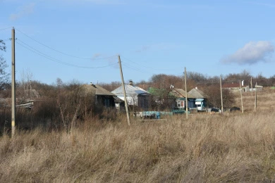 Частный дом загорелся после атаки БПЛА в Воронежской области