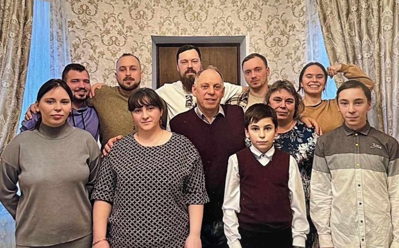 Орденом «Родительская слава» наградили супругов из Первомайского округа