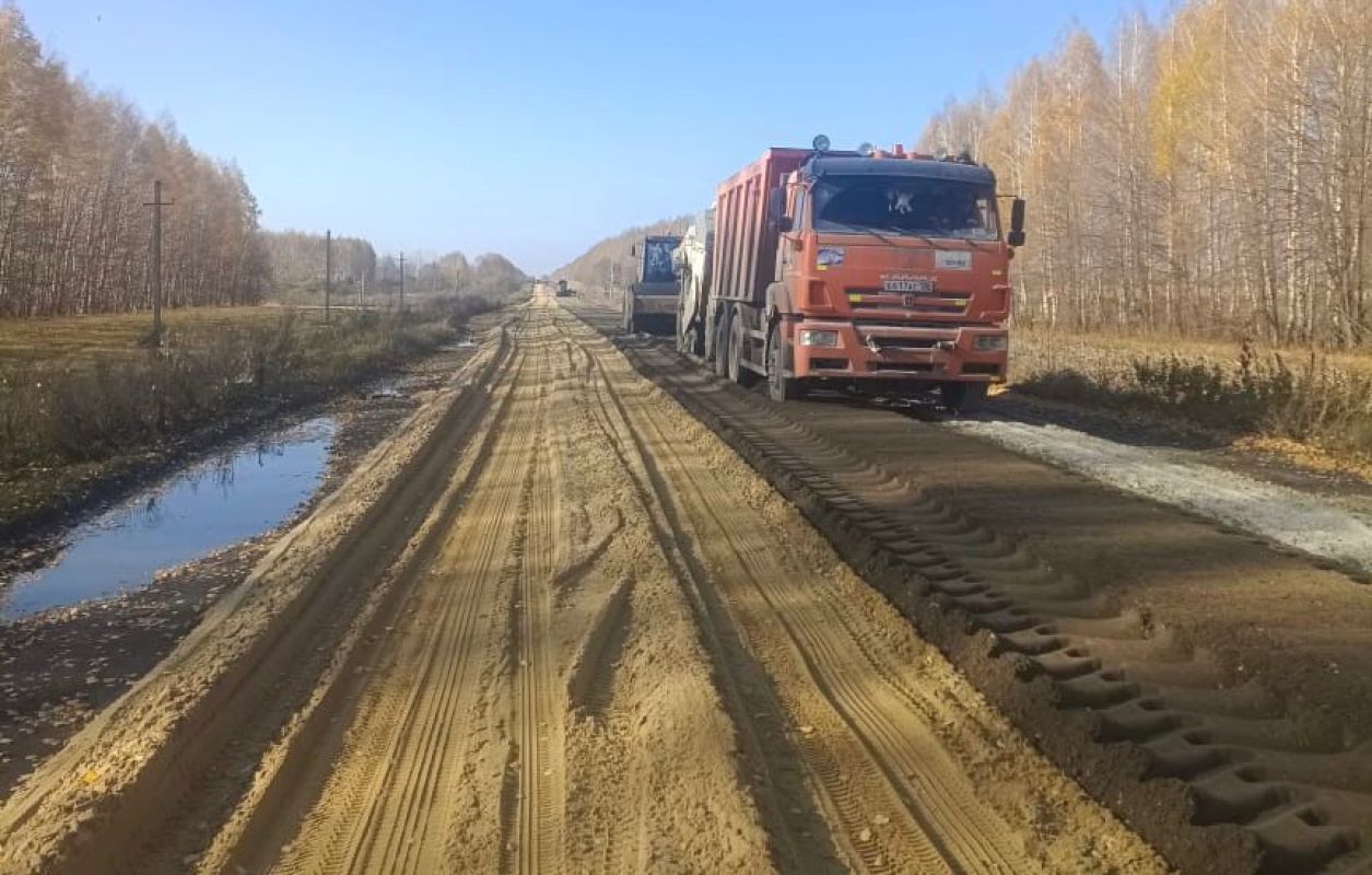 В Тамбовской области досрочно приступили к ремонту одного из участков дорог