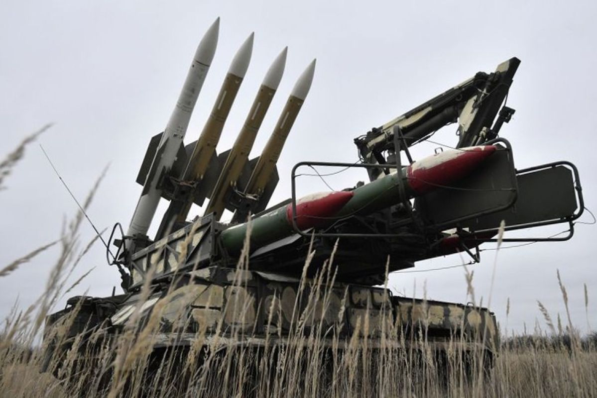 Над Курской областью сбили десять украинских дронов