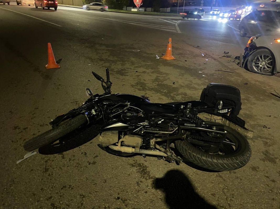 Легковушка столкнулась с мотоциклом в Тамбове