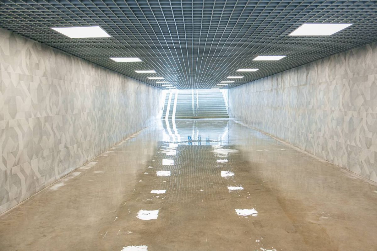 Подземный переход на площади Металлургов в Липецке с камерами распознавания лиц открыли после капремонта