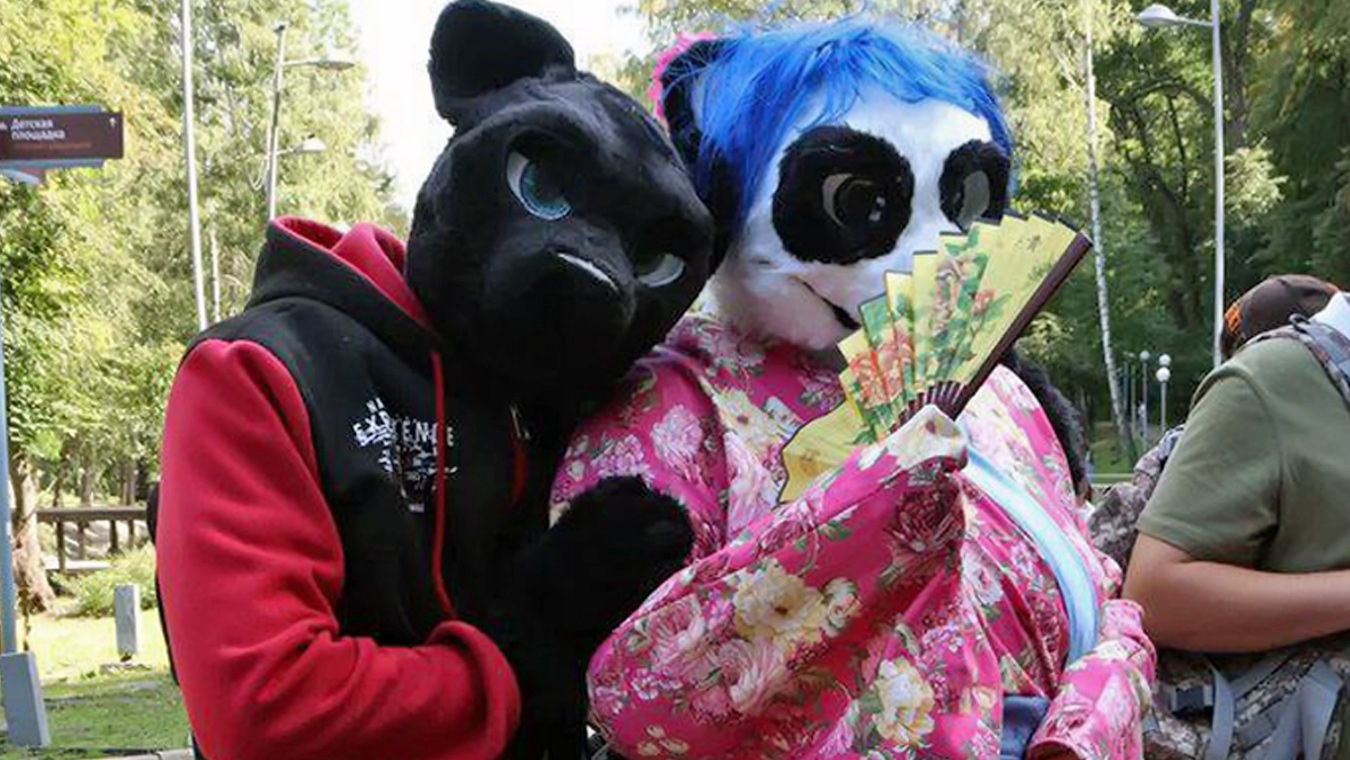 «Мы с мужем стали фурри вслед за дочкой»