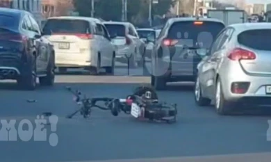 Появилось видео с места жёсткого ДТП с электроскутером в Воронеже