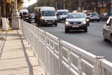 Меньше дорог, водопровода и канализации проложили в Воронежской области в этом году