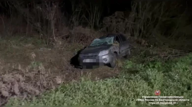 Подросток на легковушке улетел в кювет на белгородской трассе и перевернулся