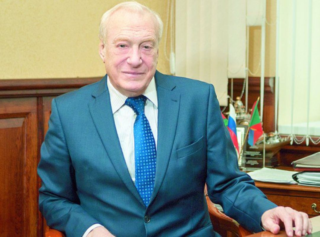 Главе Грязинского округа Владимиру Рощупкину продлили срок полномочий еще на пять лет