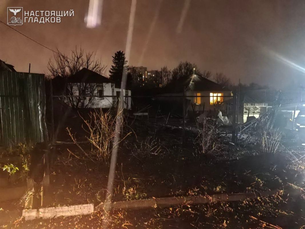 Падение обломков сбитых над Белгородом дронов повредило дома и автомобили