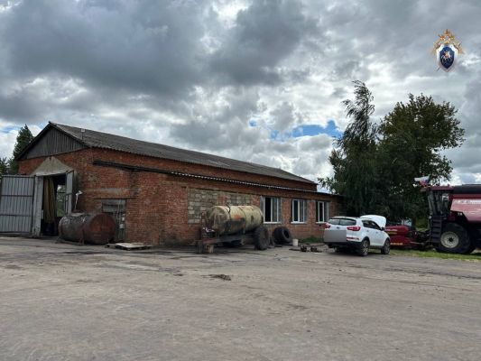 В Курской области механизатор погиб от удара токам