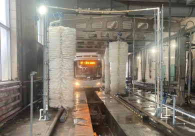 Сложно туристам, опасно детям: в Курске автобусы ездят без объявления остановок